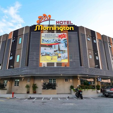 Hotel Mornington Bukit Permata Lumut Exteriör bild