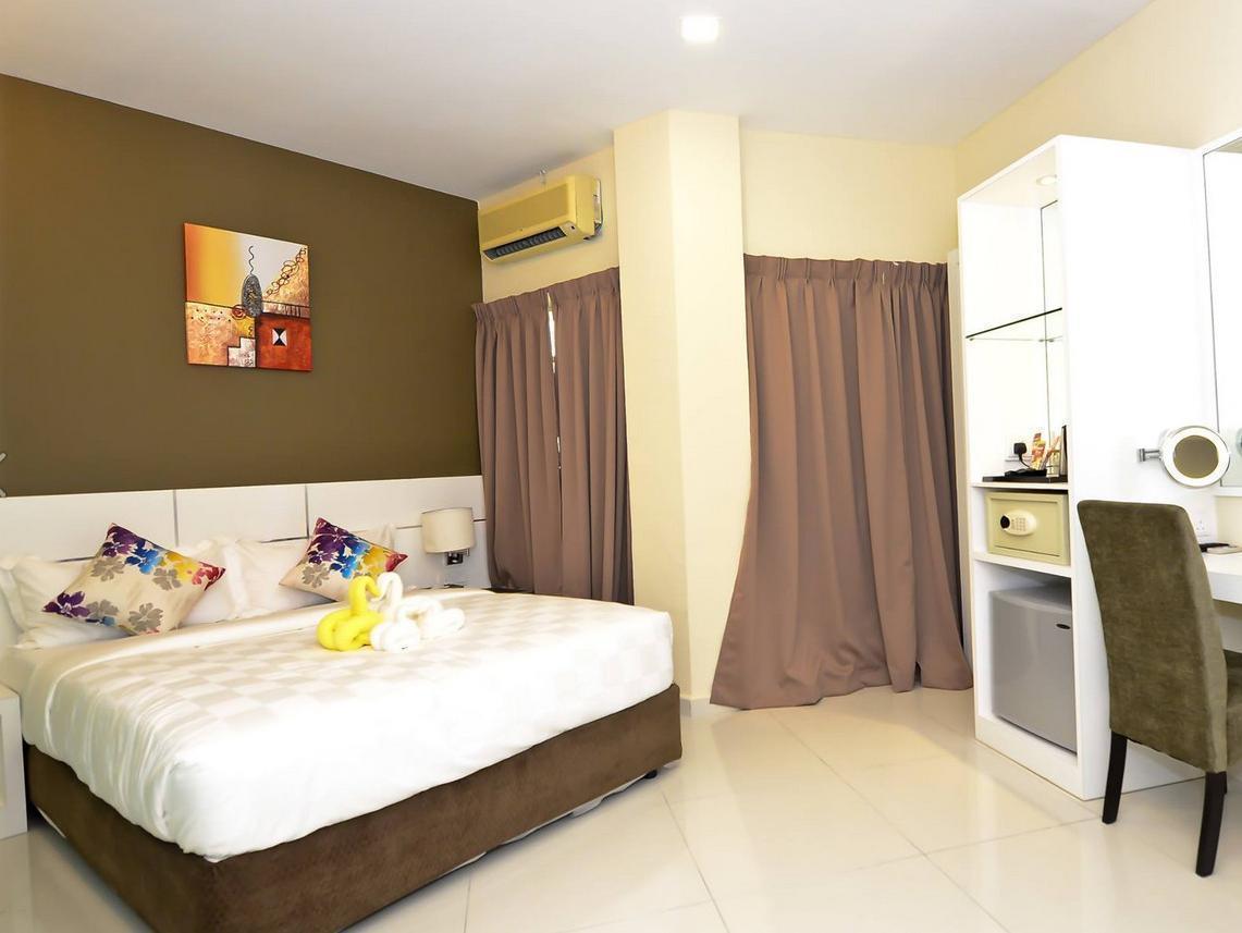 Hotel Mornington Bukit Permata Lumut Exteriör bild