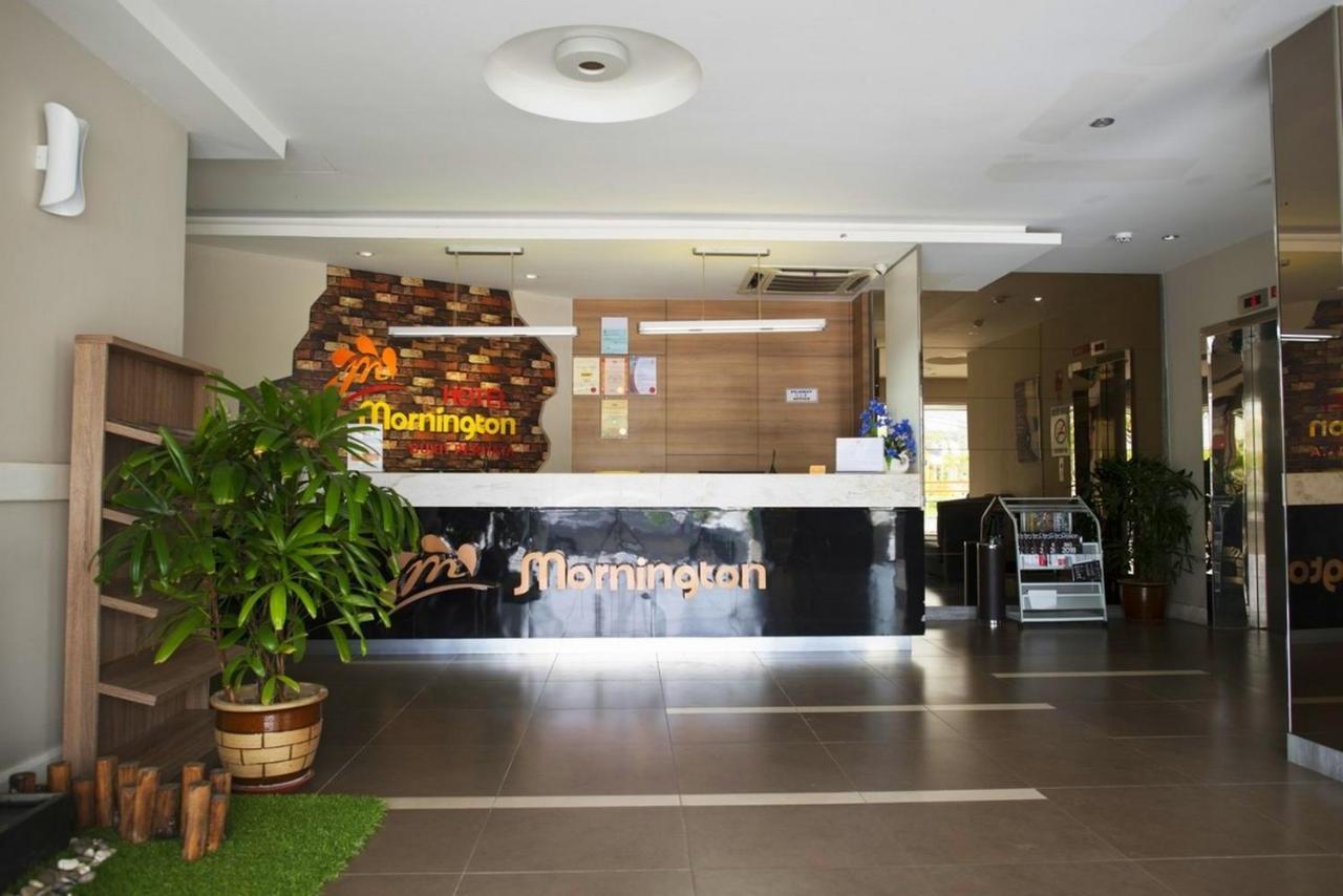 Hotel Mornington Bukit Permata Lumut Exteriör bild